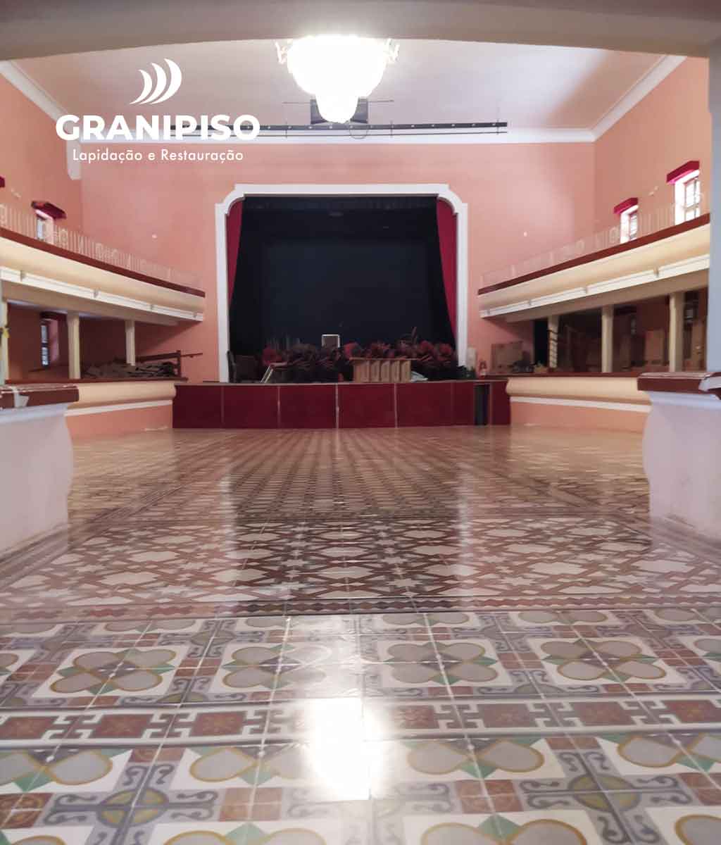 restauracao-piso-teatro-capitolio-granipiso-09