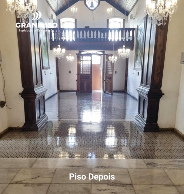 igreja-alfredo-vasconcelos-piso-depois-retrato-granipiso-restauracao-03 Média