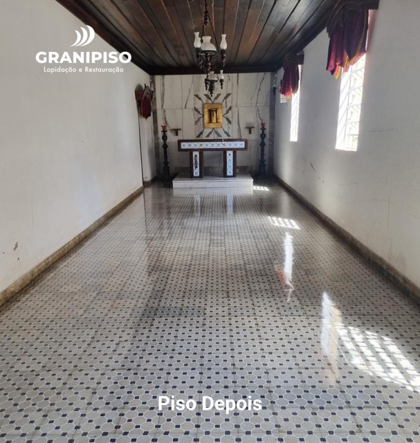 igreja-alfredo-vasconcelos-piso-depois-retrato-granipiso-restauracao-04 Média