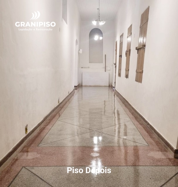 igreja-bertioga-piso-antes-retrato-granipiso-restauracao-imagem-04-depois Média